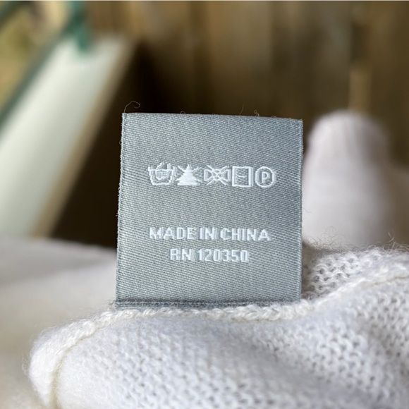 🆕 Alashan 💯 Cashmere Pickleball Sweater White Striped Sport Knit Luxury Size M - Picture 13 of 13